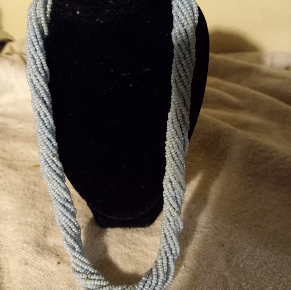 Used,not used seed beads twisted choker length  blue necklace . - Picture 3 of 4